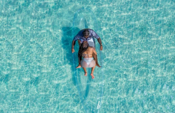 Couple’s Clear Kayak Photoshoot - Image 5