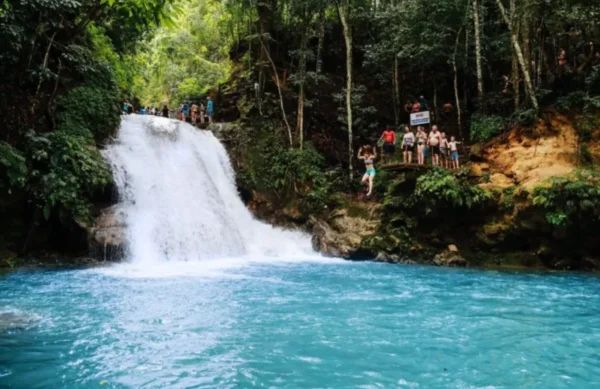 Blue Hole Adventure